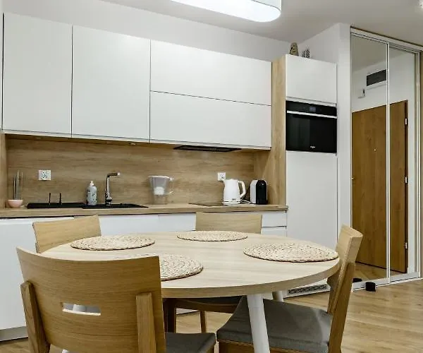 Апартаменты Nadmorskie Tarasy W Kolobrzegu B501